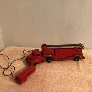 Vintage 1960’s Andy Gard Remote Control Fire Truck With Ladder Does Not Work HTF